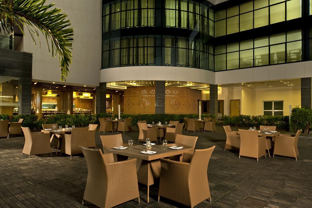Radisson Resort & Spa Kandla Gāndhīdhām 외부 사진