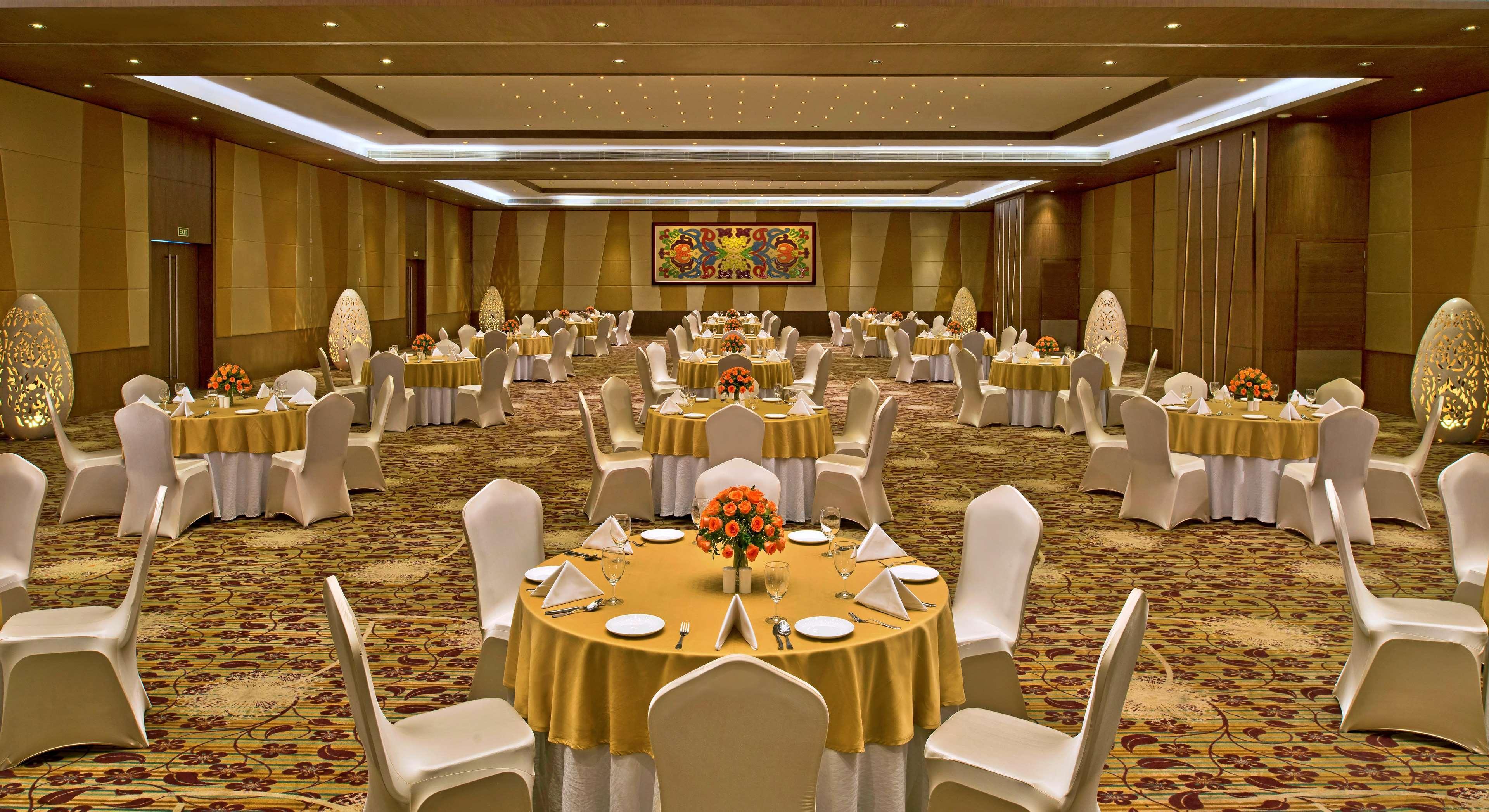 Radisson Resort & Spa Kandla Gāndhīdhām 외부 사진