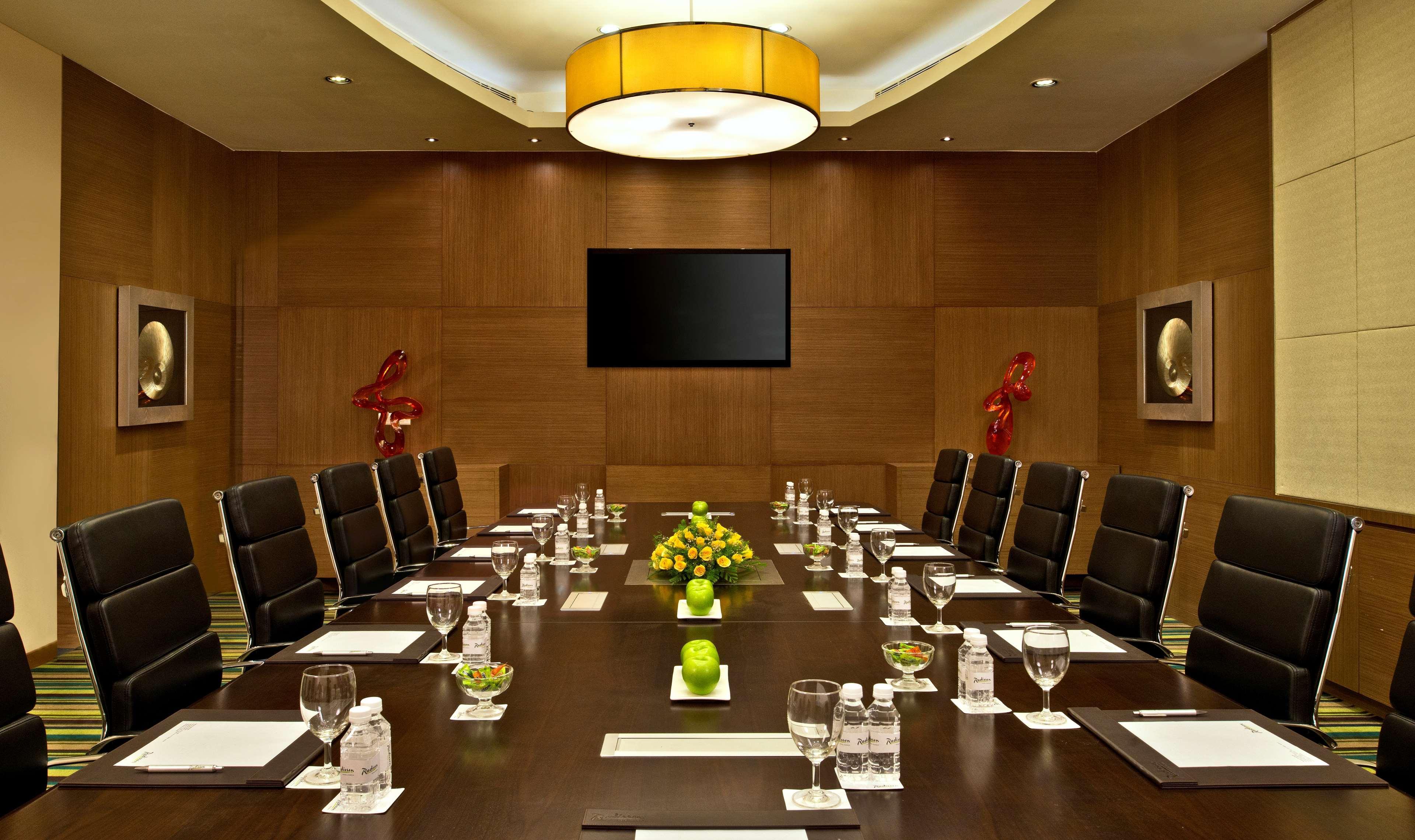 Radisson Resort & Spa Kandla Gāndhīdhām 외부 사진