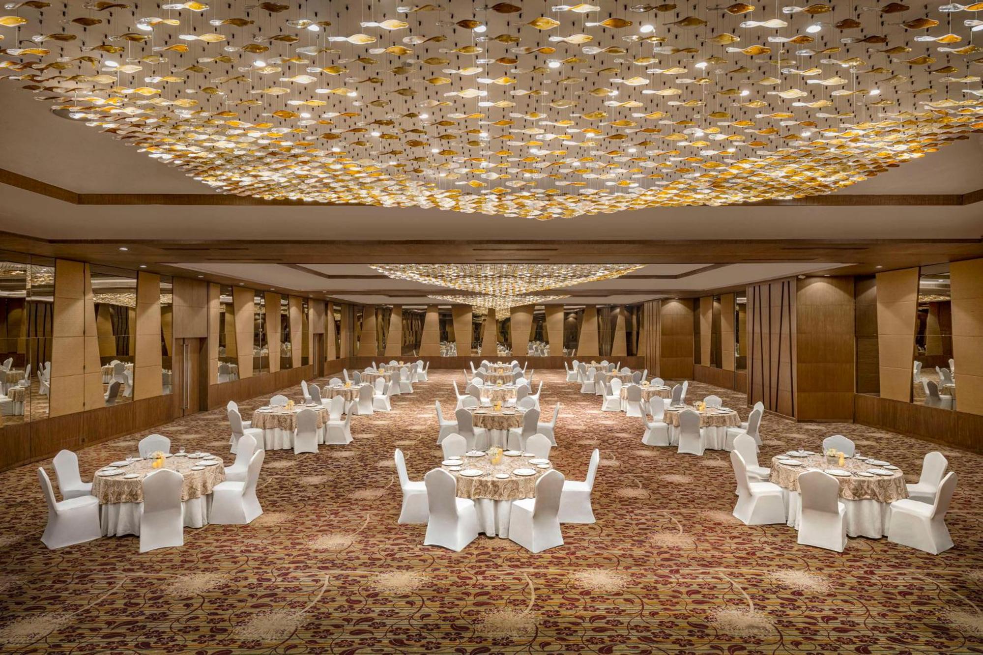 Radisson Resort & Spa Kandla Gāndhīdhām 외부 사진
