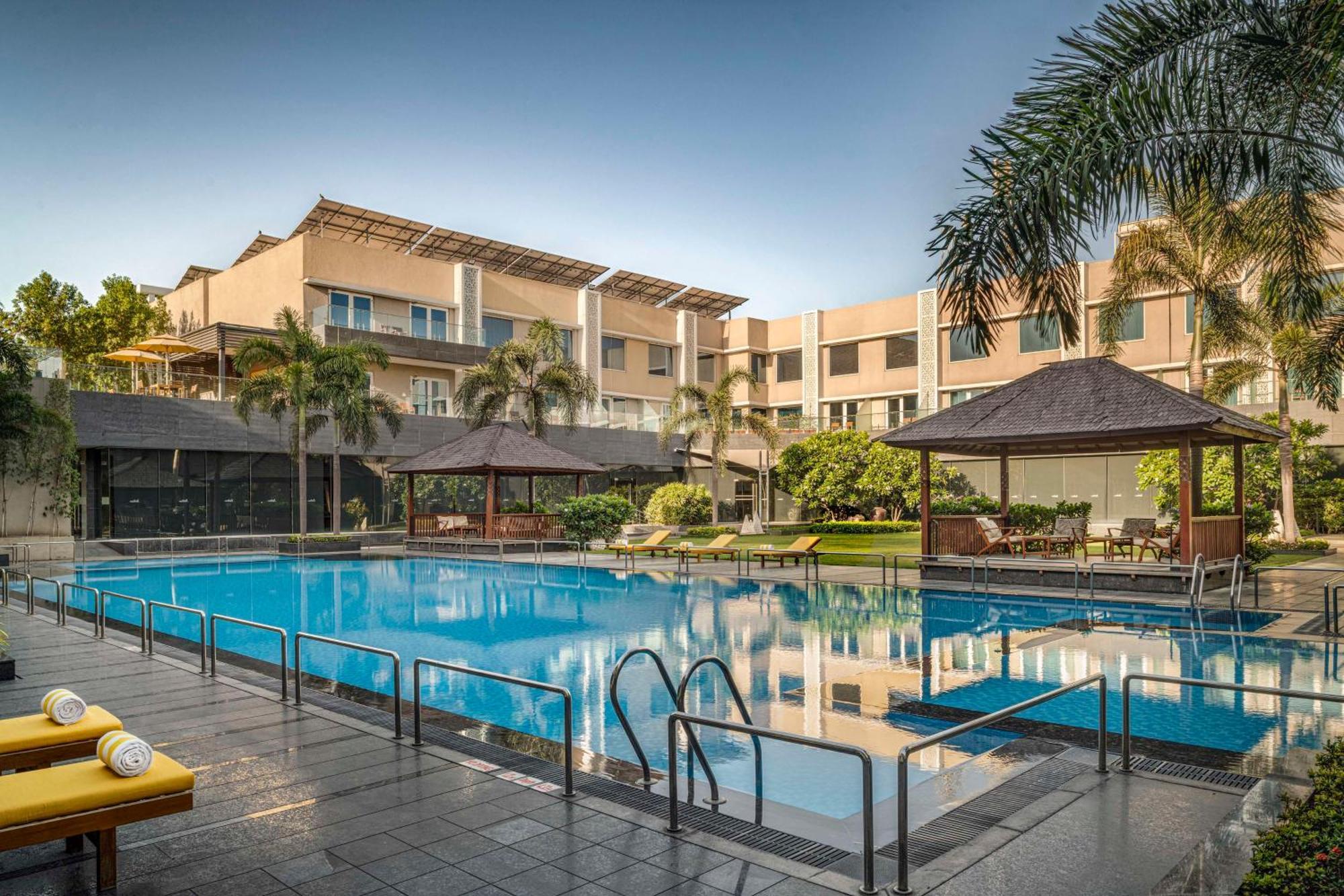Radisson Resort & Spa Kandla Gāndhīdhām 외부 사진