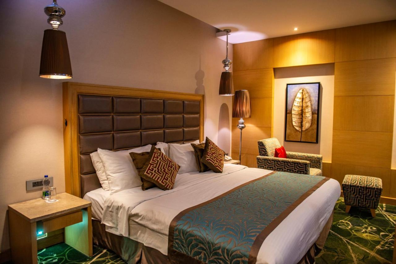 Radisson Resort & Spa Kandla Gāndhīdhām 외부 사진